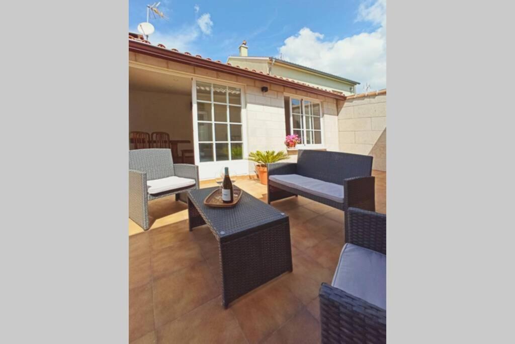 Casa Amplia Frente A La Playa Villa Cambados Bagian luar foto